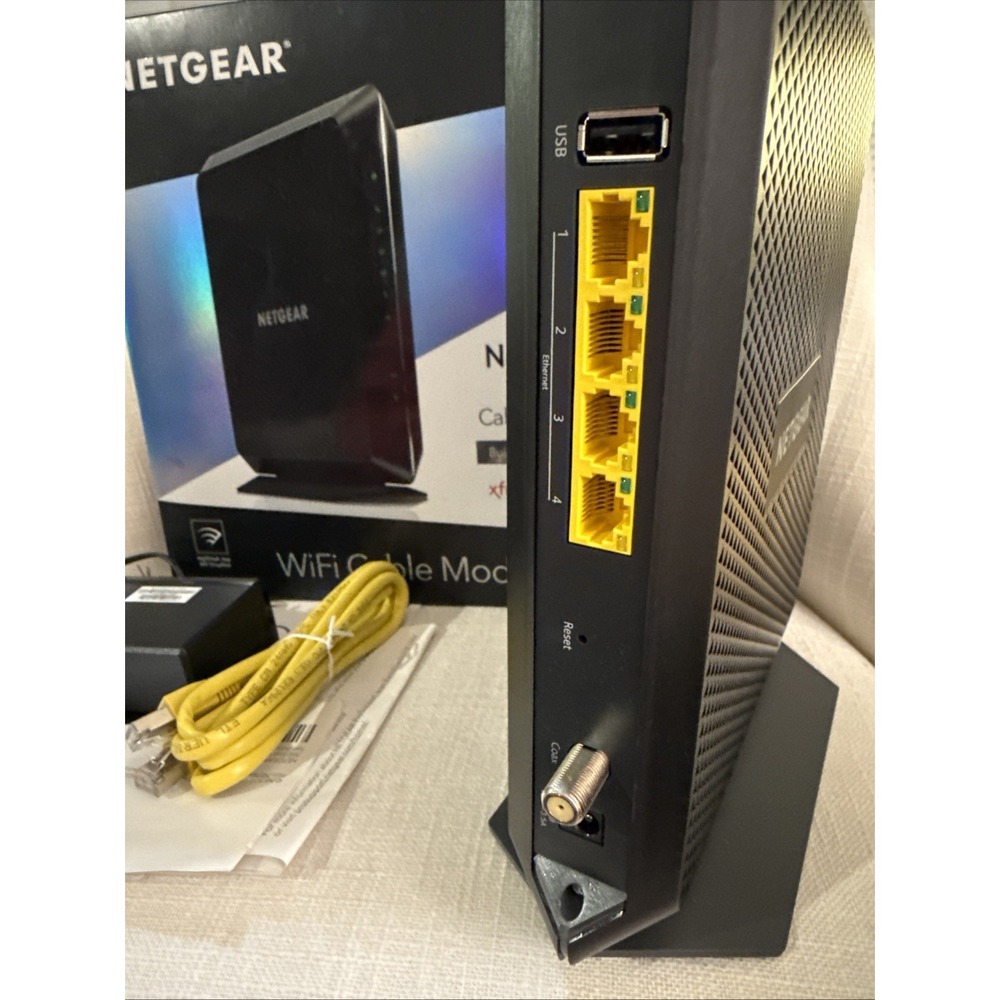 NETGEAR Nighthawk AC1900‎ 4 Wireless WiFi 5 Router Modem C7000v2 - Picture 4 of 9